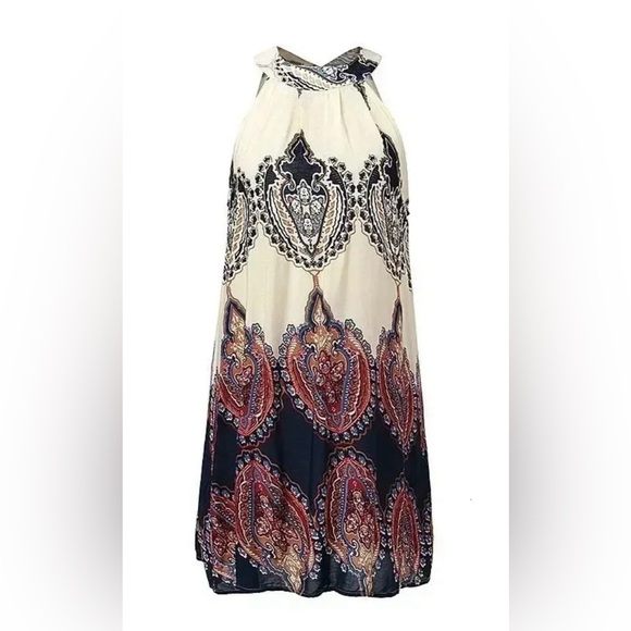 Dresses & Skirts - Bohemian Halter Dress with Paisley Print